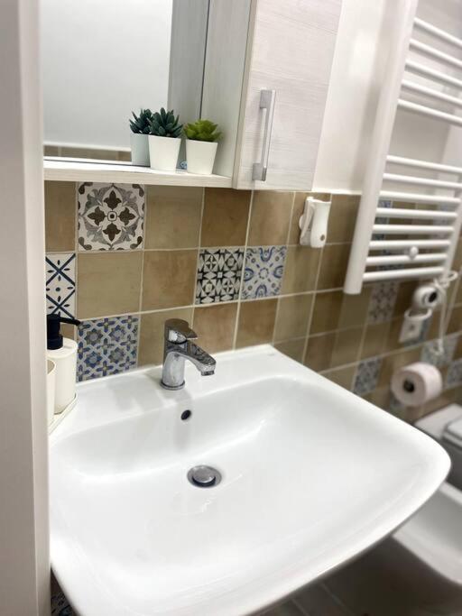 Milano Centrale Cozy Aparment Free Wifi Apartamento Exterior foto